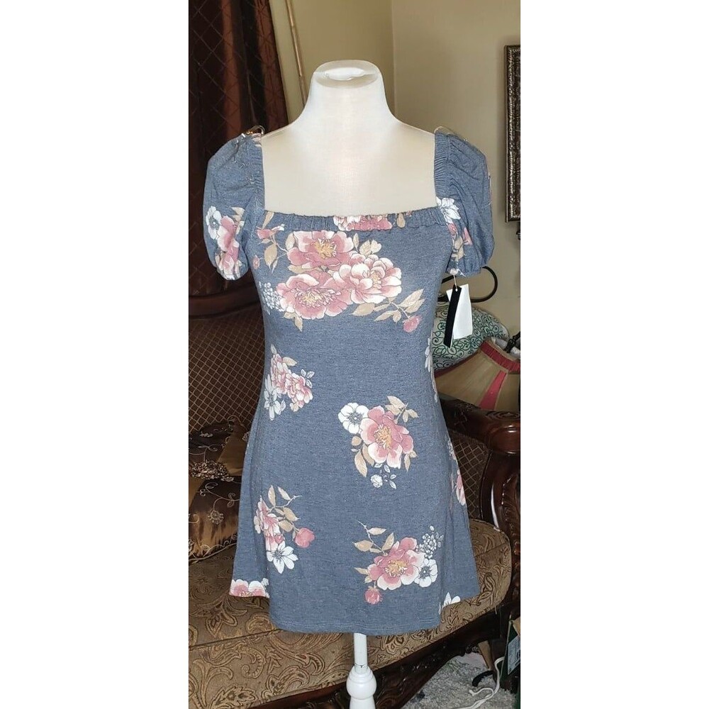 Xtraordinary dress, xsize small, new